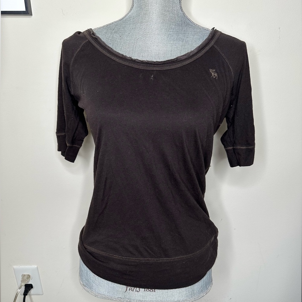 Abercrombie & Fitch top